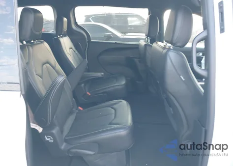 2025 Chrysler Pacifica Select from USA, damaged, VIN 2C4RC1BG2SR601210